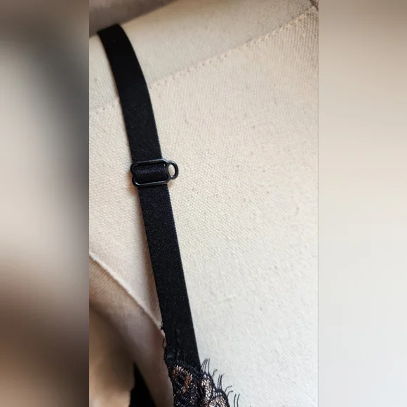 NWOT La Senza Hello Sugar Plunge Bra - Picture 5 of 11